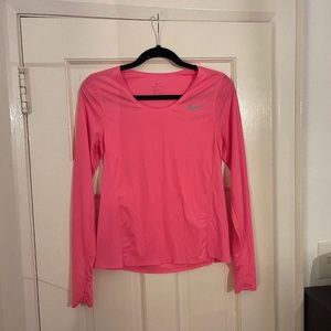 BOGO! Nike Hot Pink long sleeve dry fit Size Small 40$
